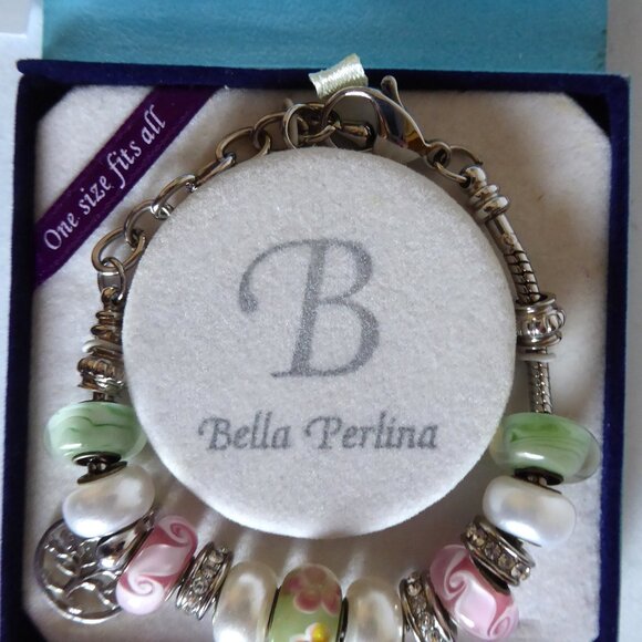 NEW BELLA PERLINA TREE CHARM BEADED RHINESTONE ONE SIZE BRACELET - Picture 7 of 13